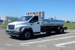 В округа Ставропольского края направят 10 новых автоцистерн для обеспечения водой