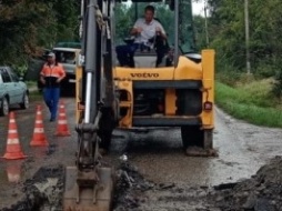 На подающем водоводе в село Кочубеевское ведутся аварийно-восстановительные работы