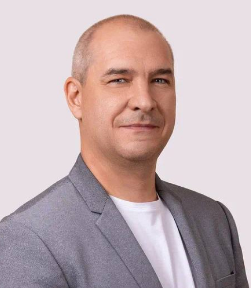 Шестеров Дмитрий Евгеньевич