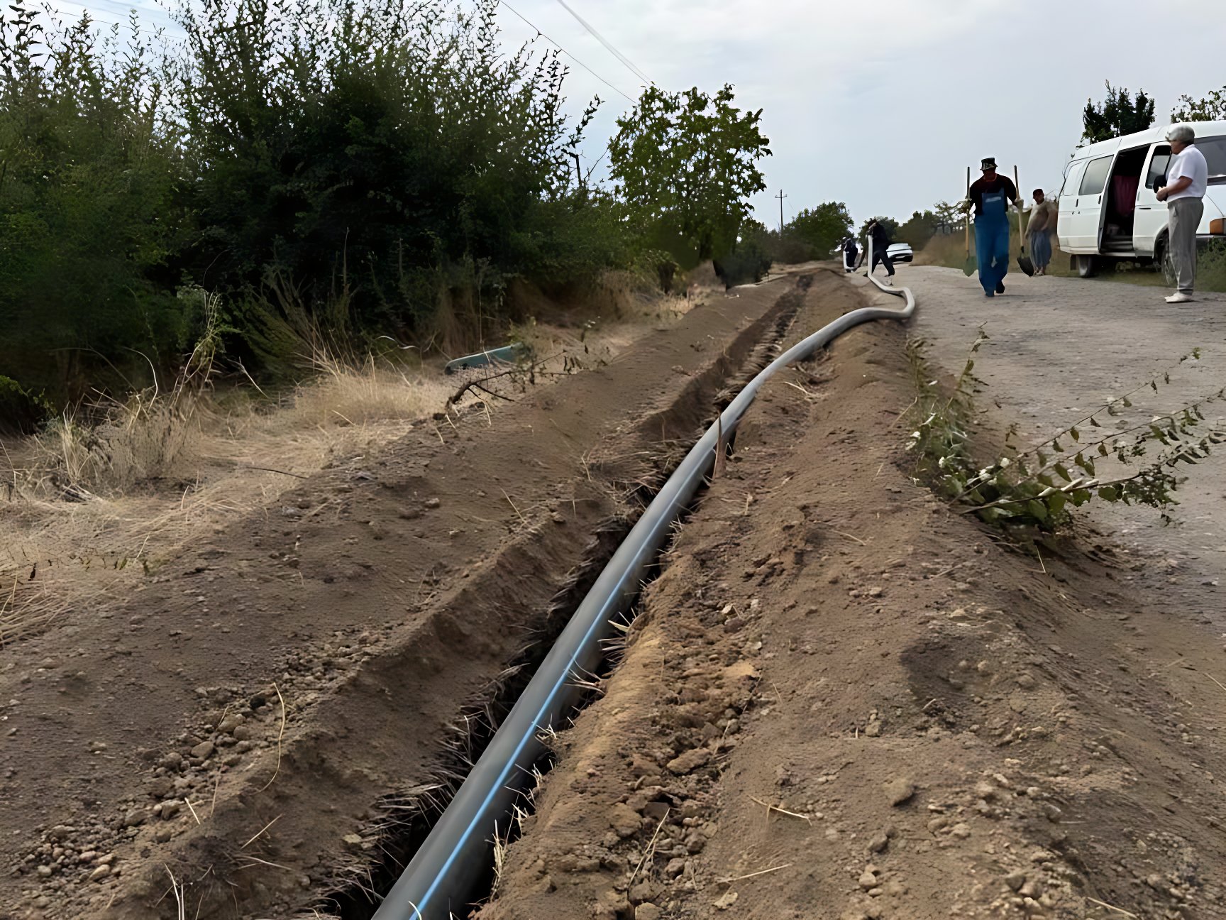 В селе Нины Советского округа обновляют старые сети водоснабжения