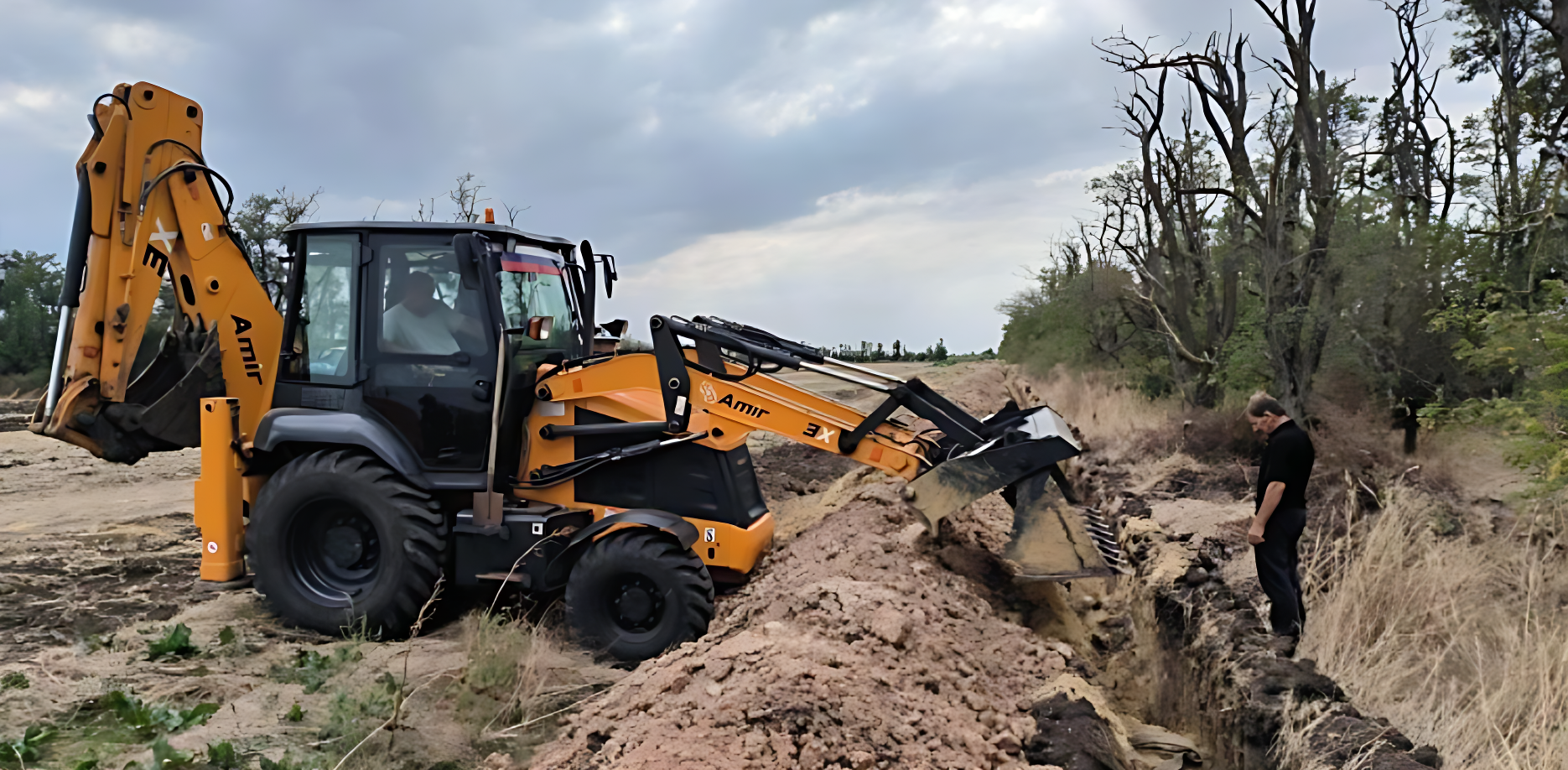 В Петровском округе проводится замена 3 км подающего водовода  к поселку Рогатая Балка