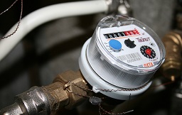 Поверка коммунальных счётчиков для физлиц остановлена до конца 2020 года