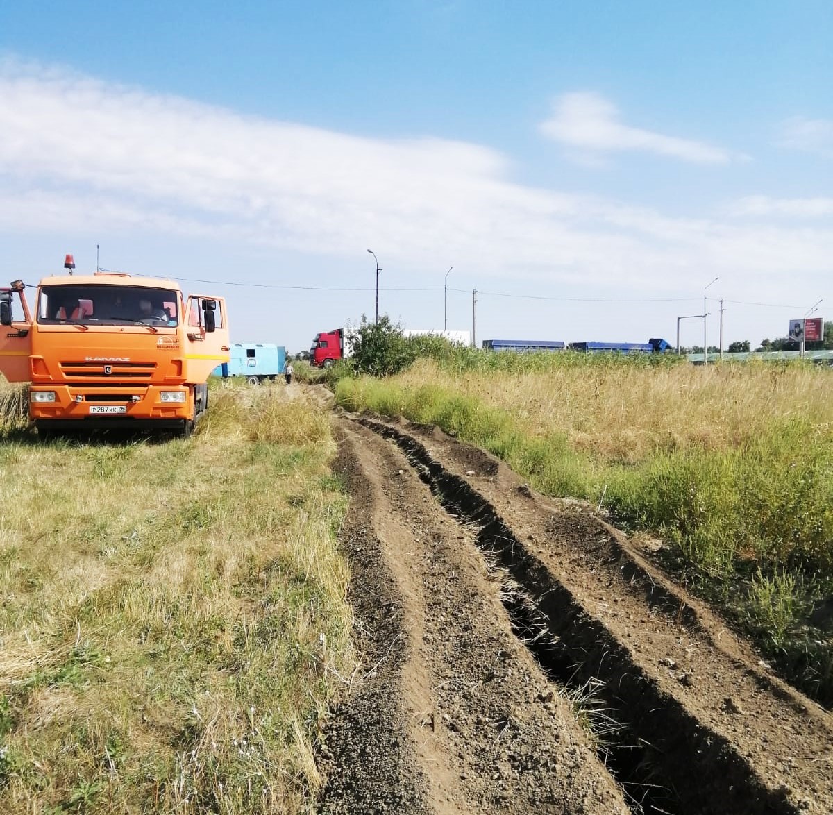 Вода в село Надежда подается по новому сегменту водовода