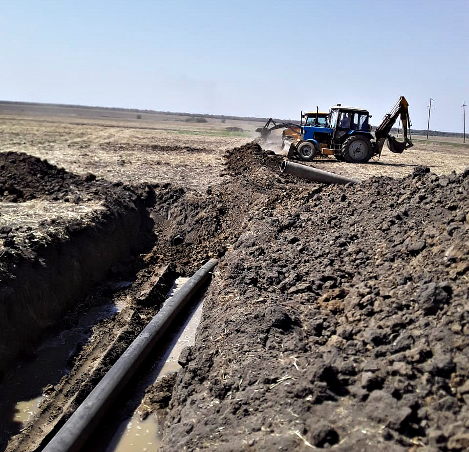 Крайводоканал проводит работы по замене подводящего водопровода
