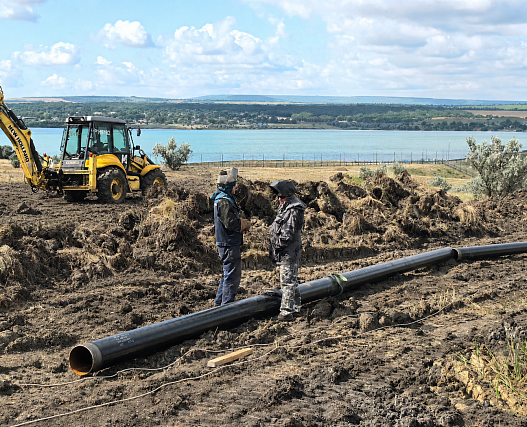 Начался капитальный ремонт водовода к станице Филимоновской