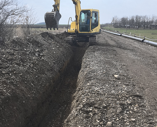 В Новоалександровском округе «Ставрополькрайводоканал» капитально ремонтирует водовод